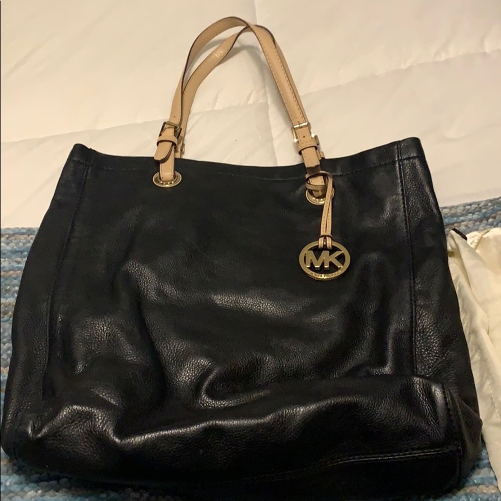 Michael Kors Black leather handbag